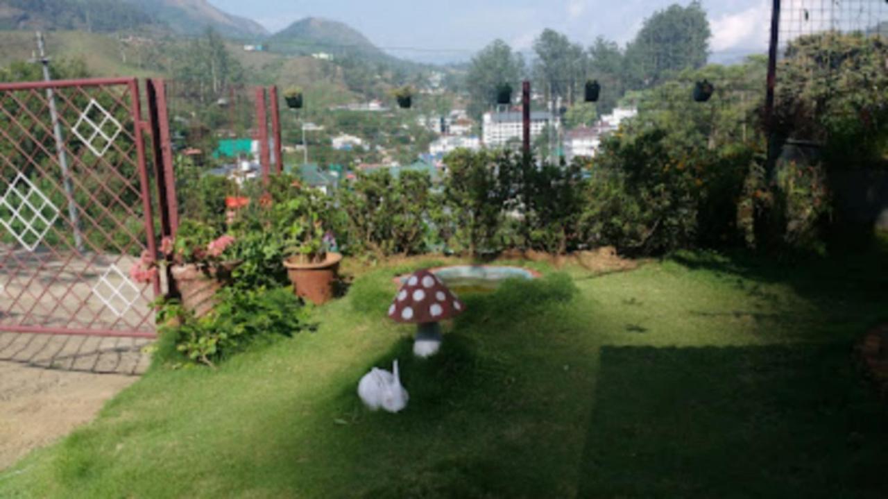 Hotel Rheinberg Town Haus Munnar Exterior foto